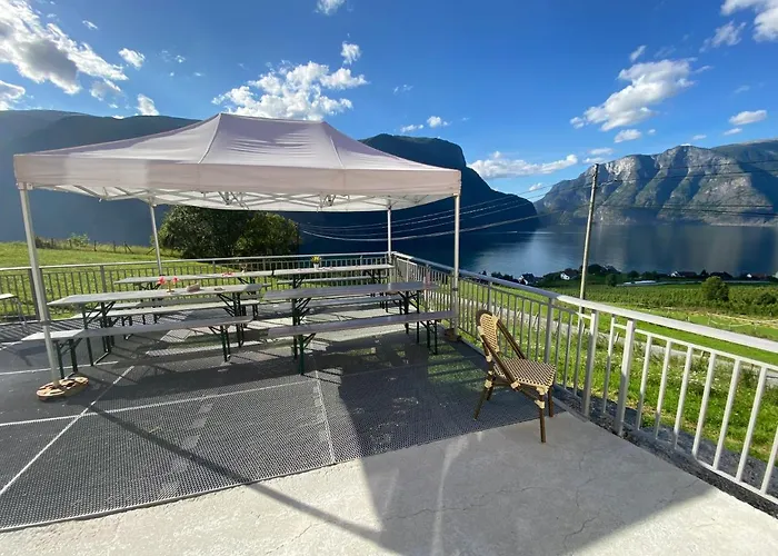 Winjum Stegastein Хостел *